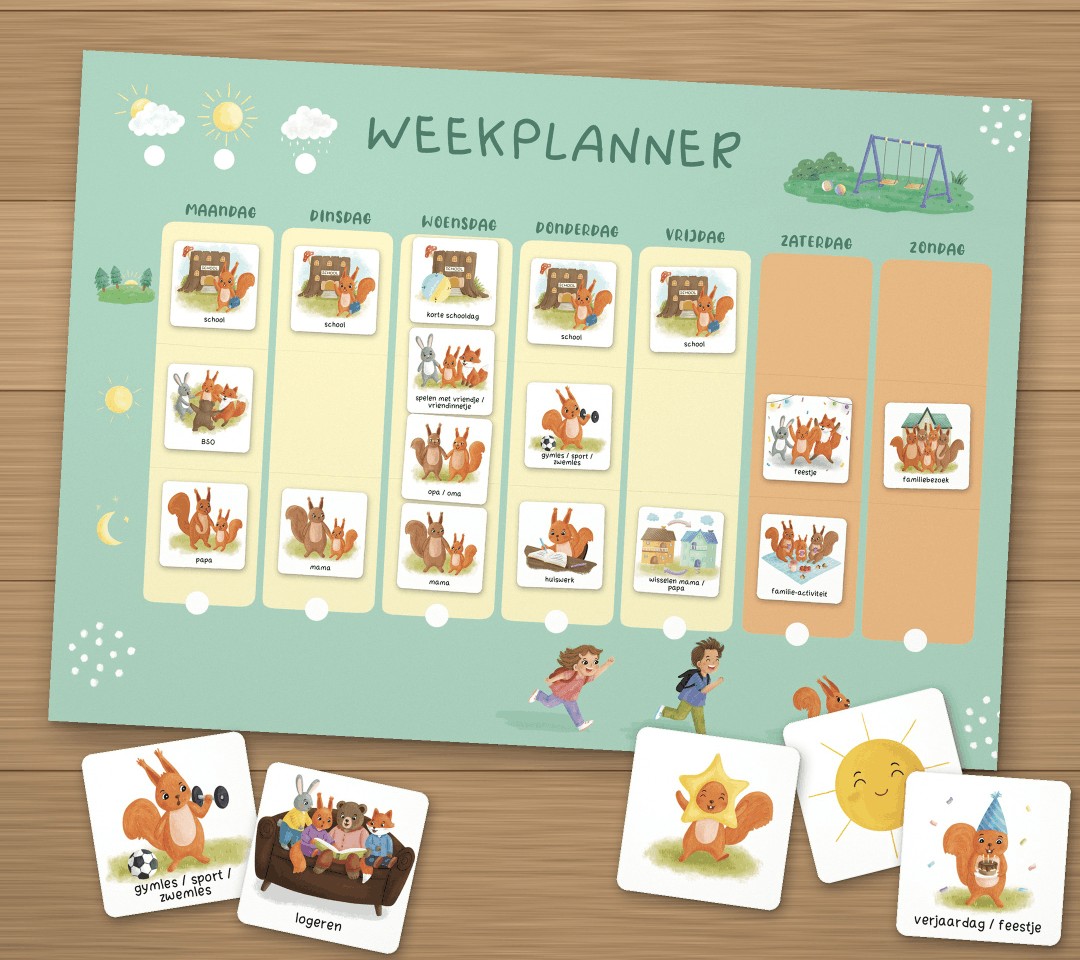 Weekplanner voor kinderen op een houten tafel, met pictogramkaartjes
